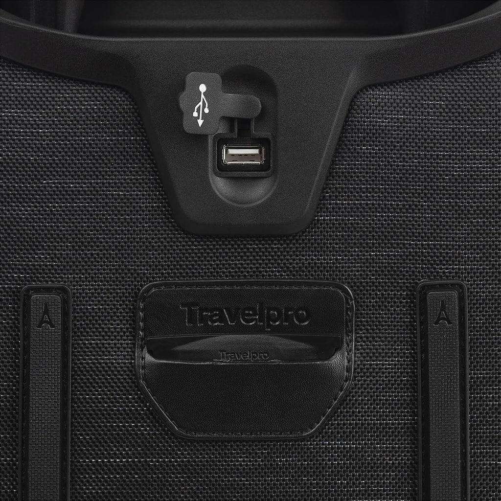 Expandable Spinner Carry-On 21-Inch P145