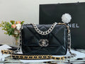 Black Classic Flap Bag P143734