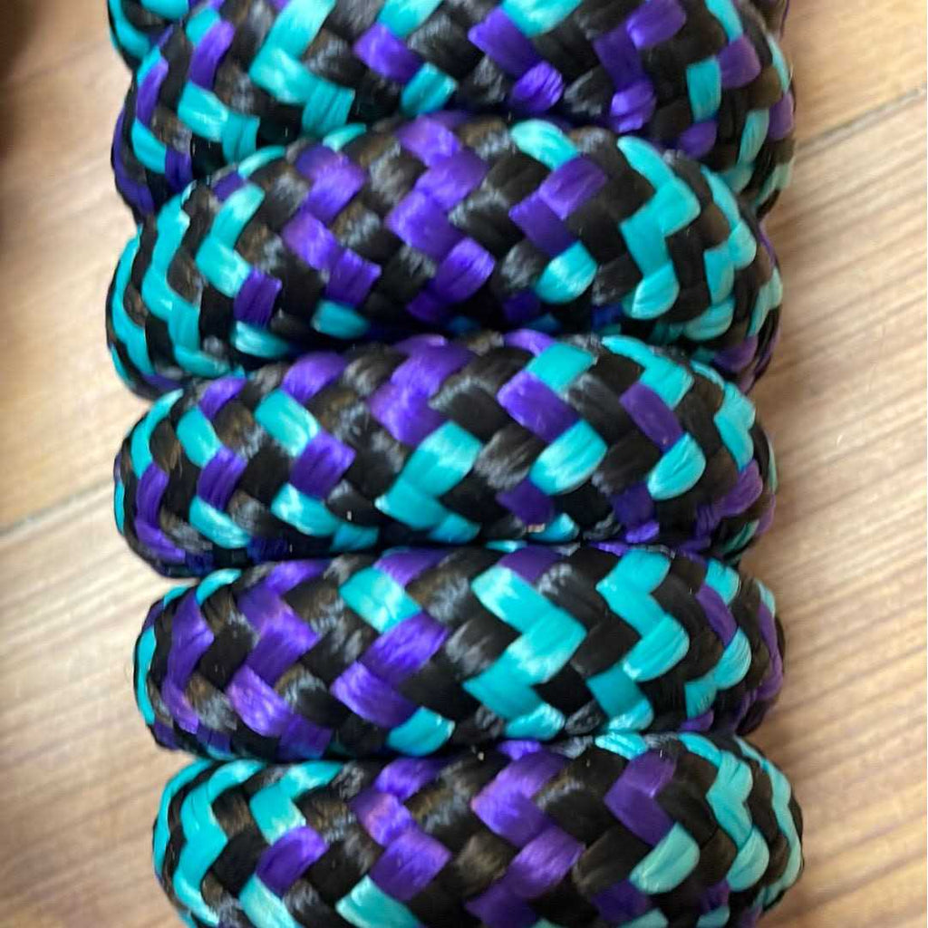 Poly Cowboy Lead with Snap V613