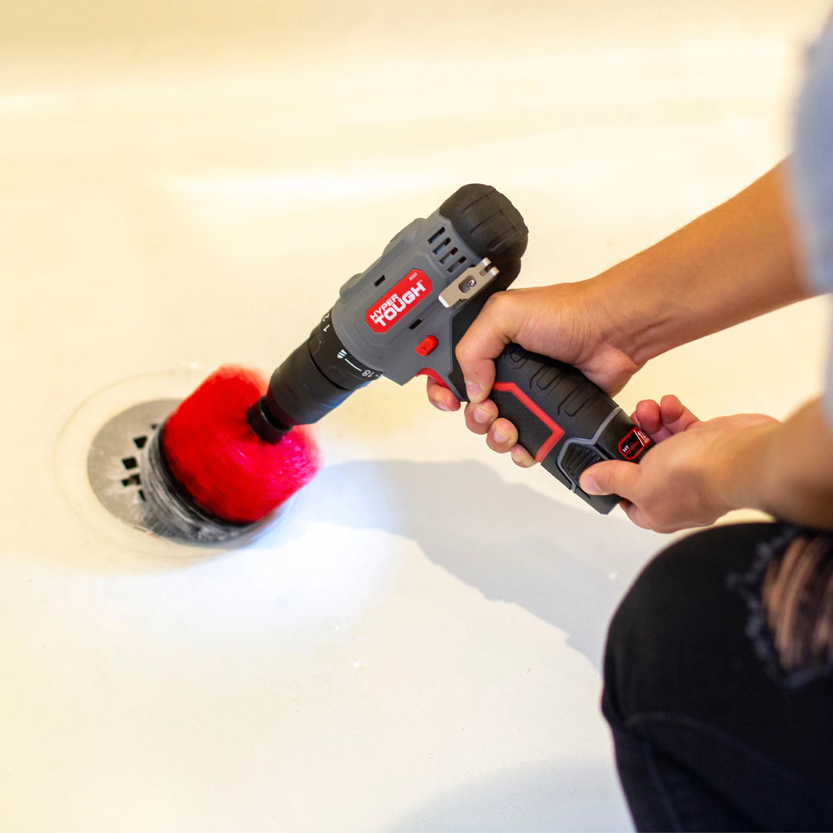 12V Max Lithium-Ion Cordless 3/8-inch Drill Driver L304