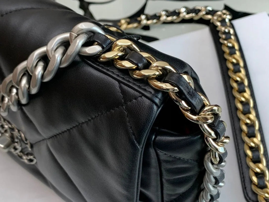 Black Classic Flap Bag P143734