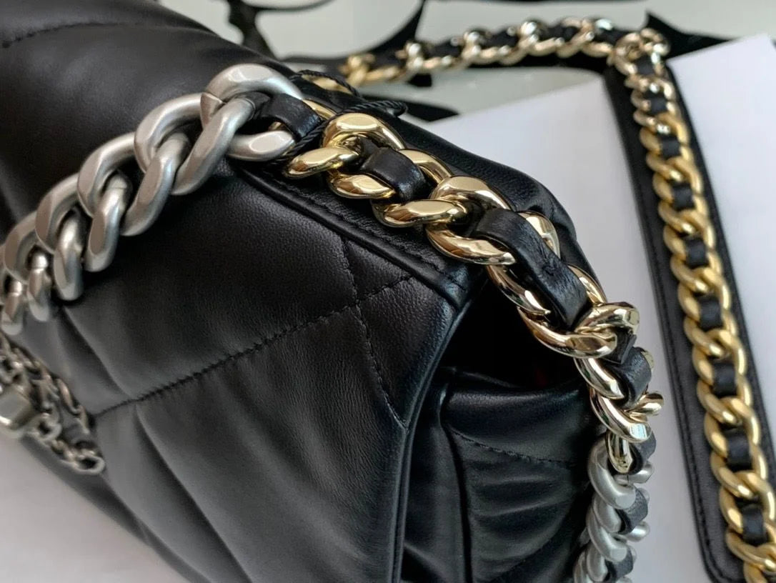 Black Classic Flap Bag P143734