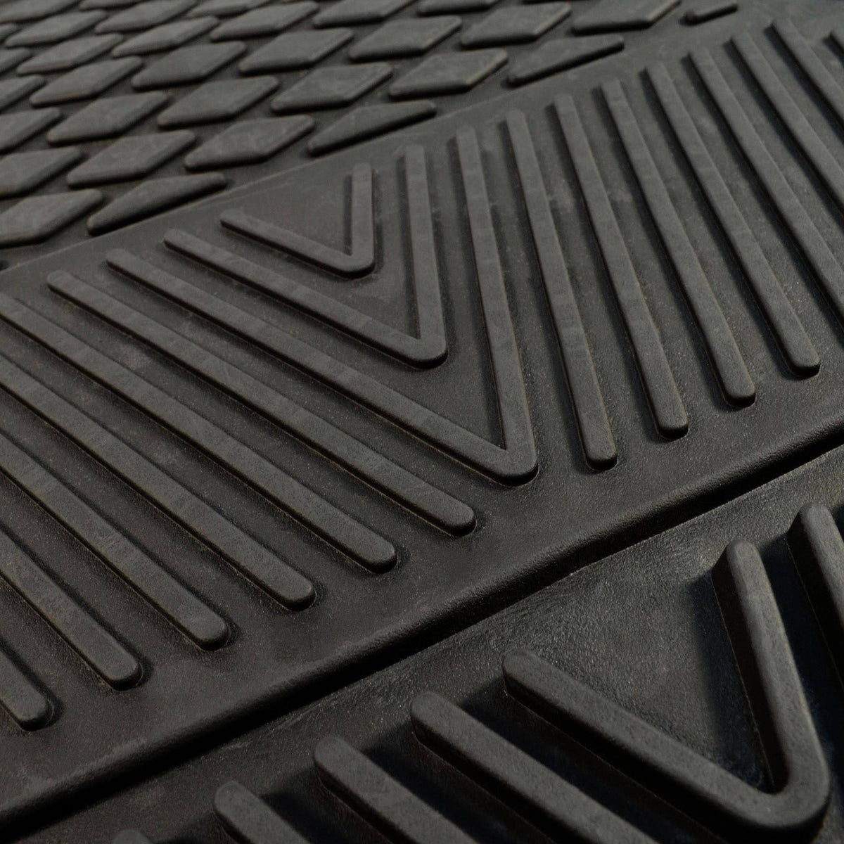 2-pc Vinyl Car Mat Set Q51380