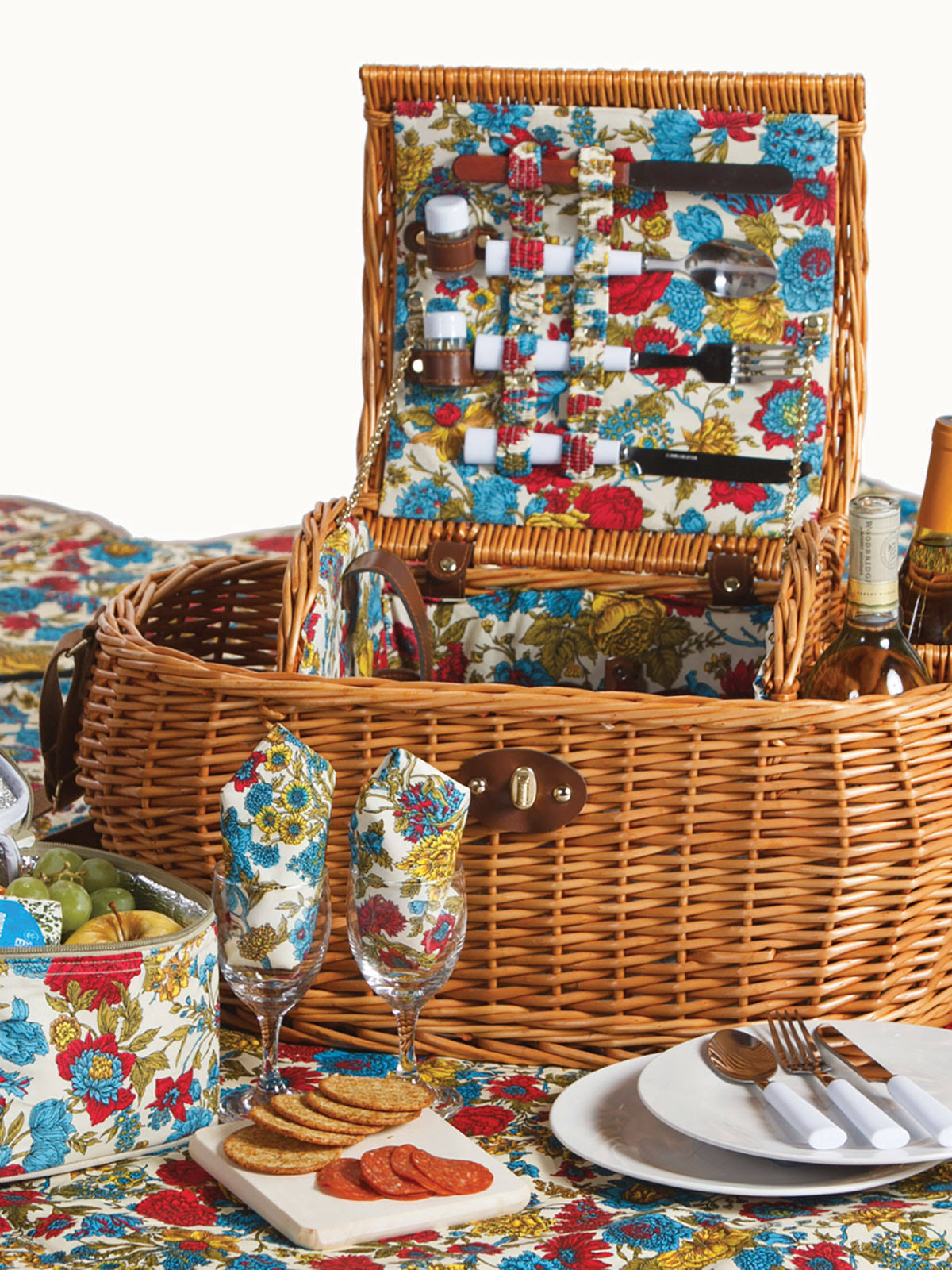 Picnic Basket H453