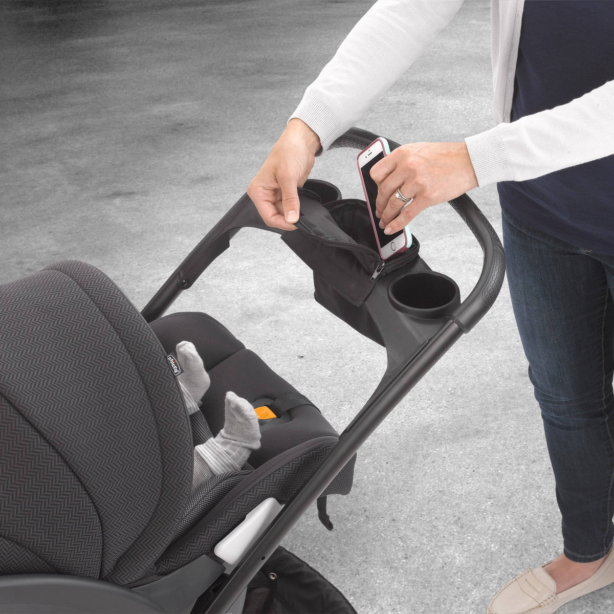 Black Stroller I207