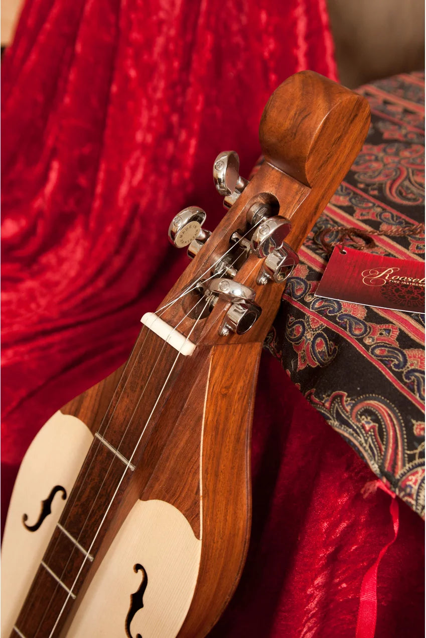 4 String Dulcimer O9181