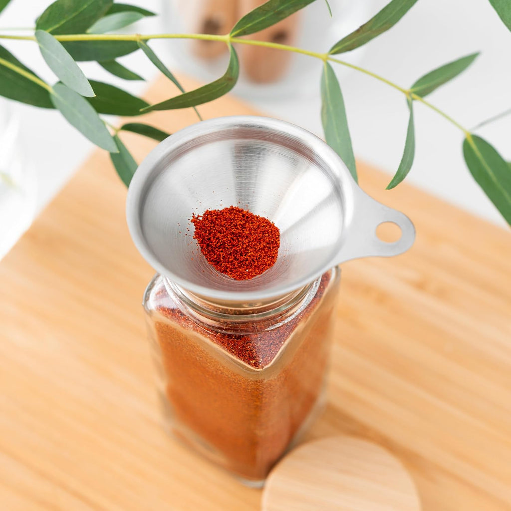 24 Glass Spice Jars with Bamboo Lids and Labels J2181