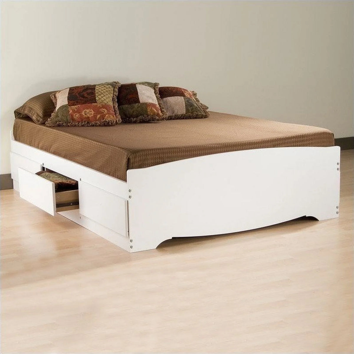 White 6 Piece Platform Storage Bedroom Set Z434069