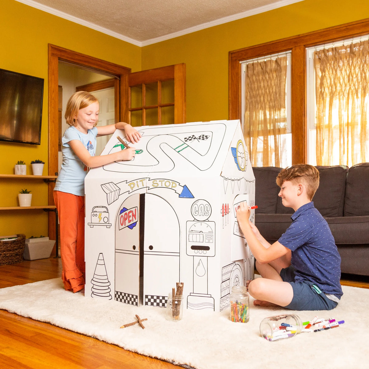 Cardboard Playhouse G885